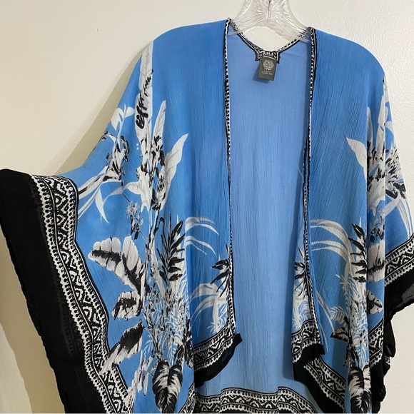 Vince Camuto sz OS Woman’s Blue Floral Kimono Top, Duster, Swim Suit Cov… - Picture 2 of 5